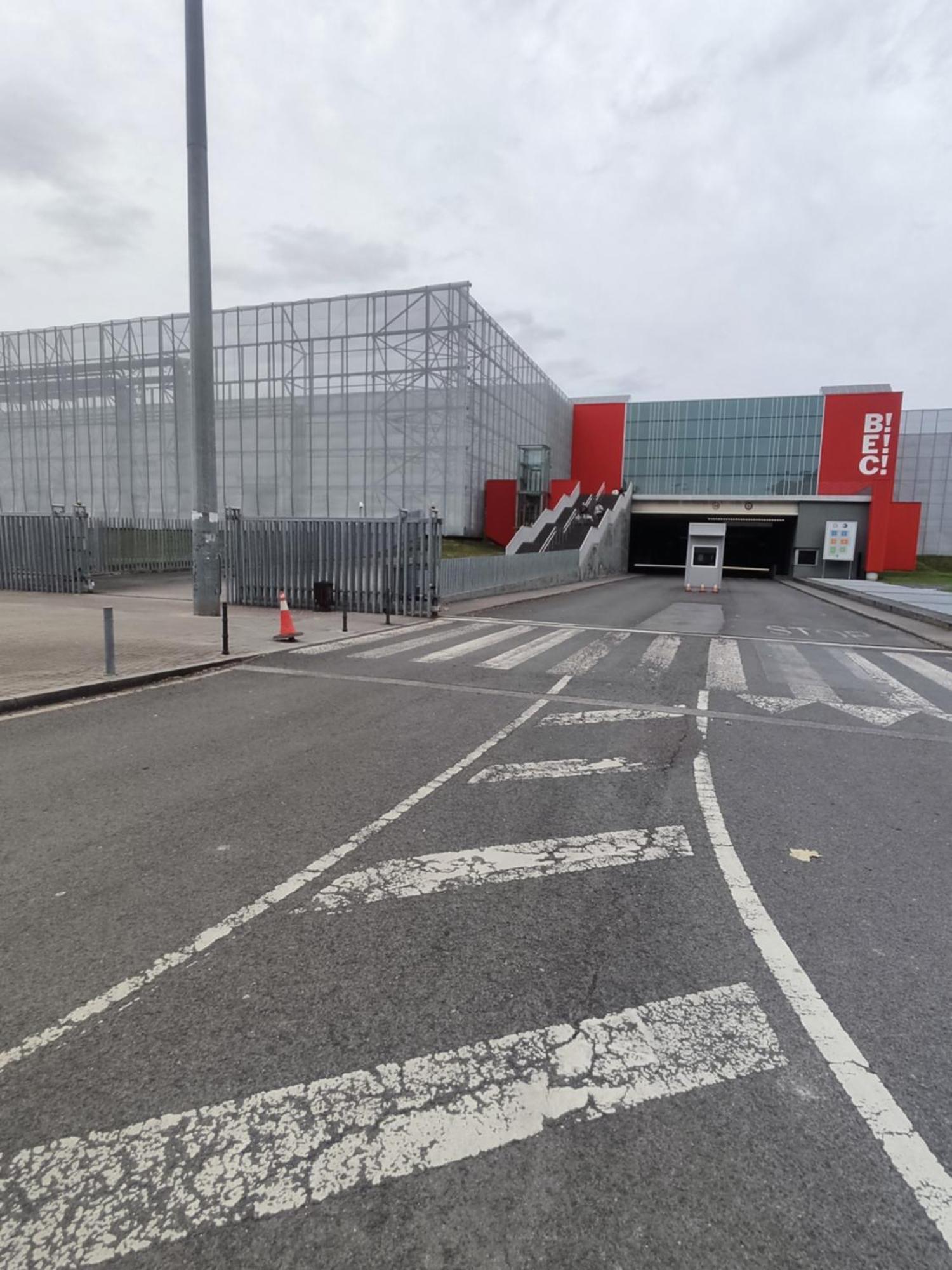 B.E.C Apto Bilbao Barakaldo Exterior photo