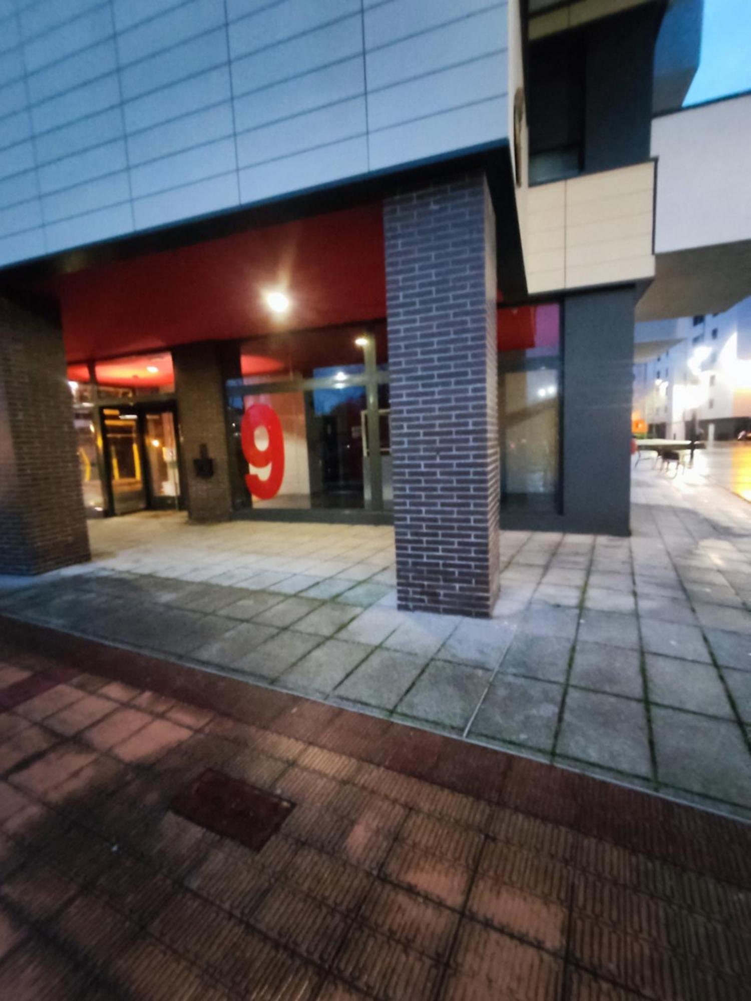 B.E.C Apto Bilbao Barakaldo Exterior photo