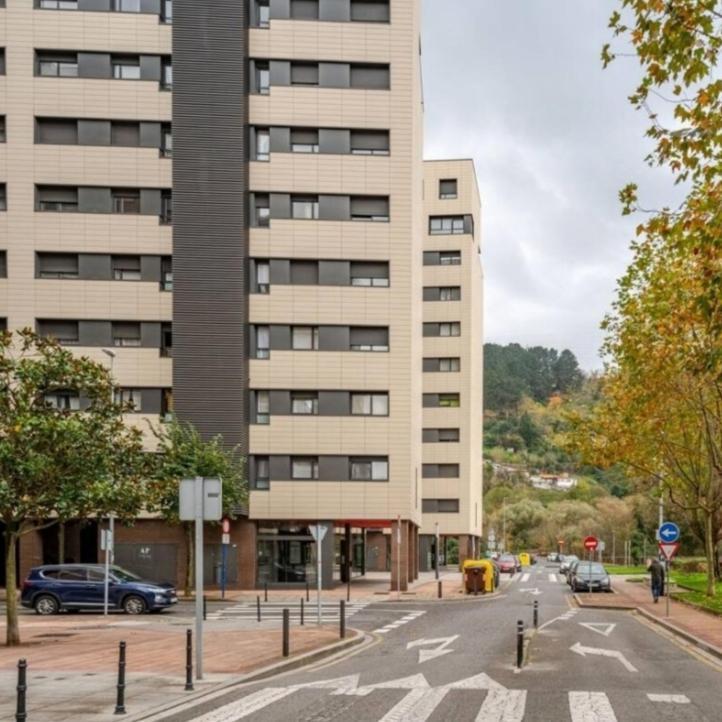 B.E.C Apto Bilbao Barakaldo Exterior photo